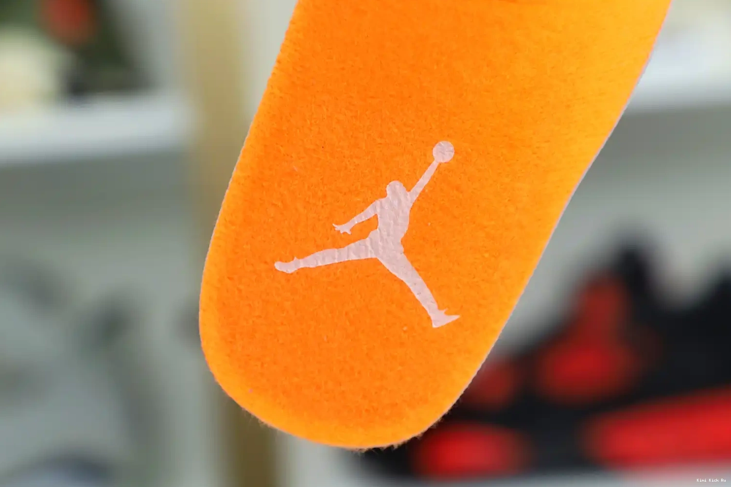 'BRIGHT WMNS Kimikick AIR 11 CITRUS' RETRO LOW JORDAN 0404